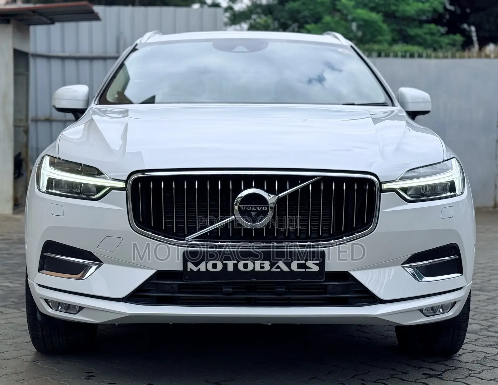 Volvo XC60 T5 Inscription AWD 2019 Pearl