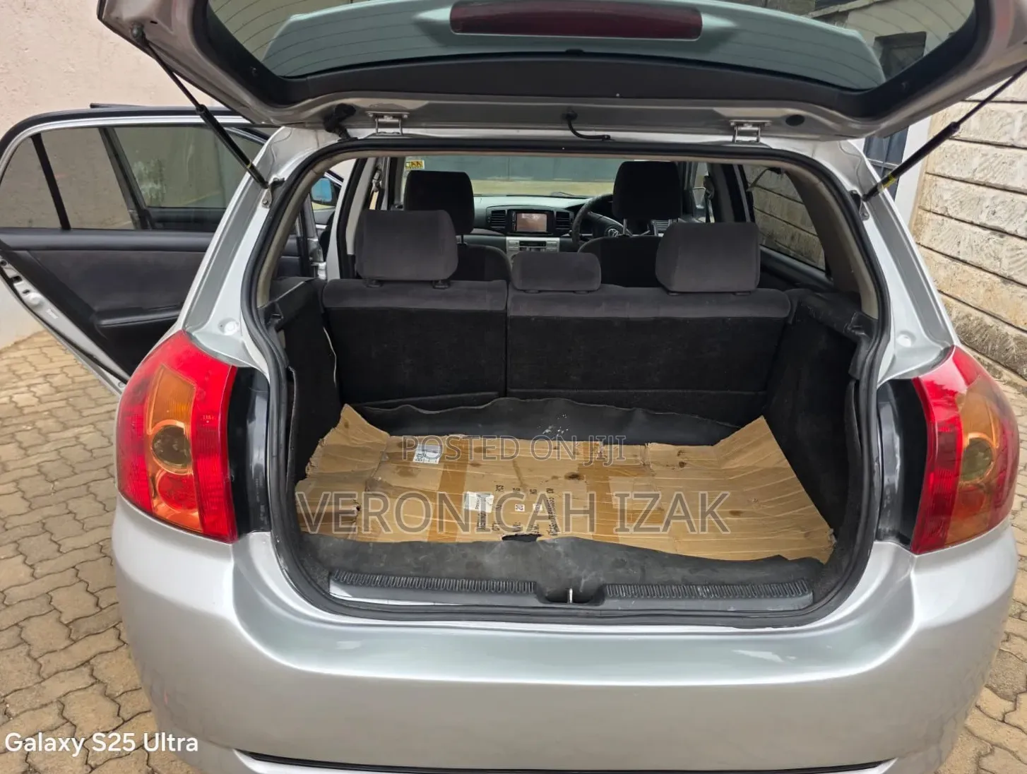Toyota Corolla RunX 2006 Silver