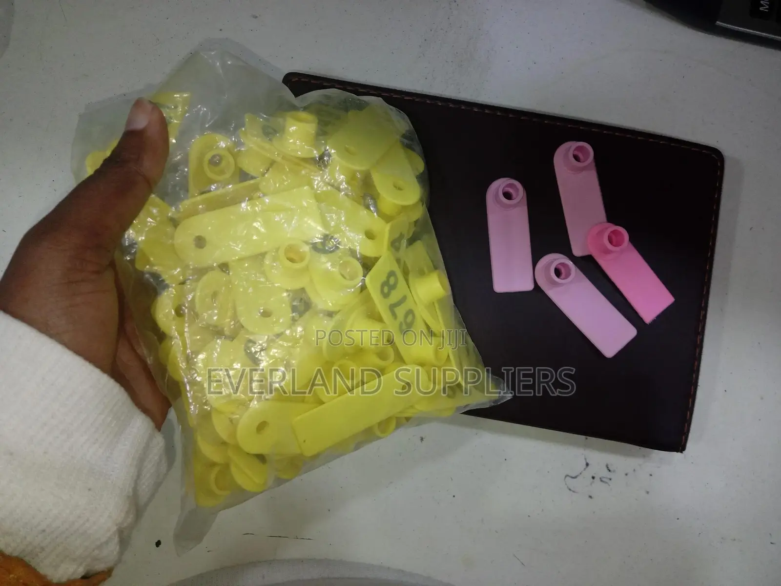 Ear Tags - Crisp Numbering