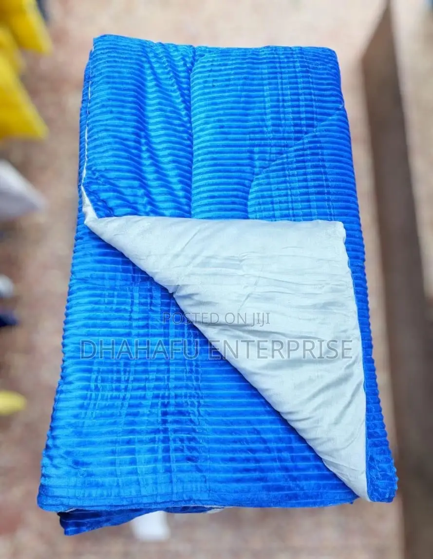 Heavy Warm Velvet Duvet – 220x240cm | Single Piece
