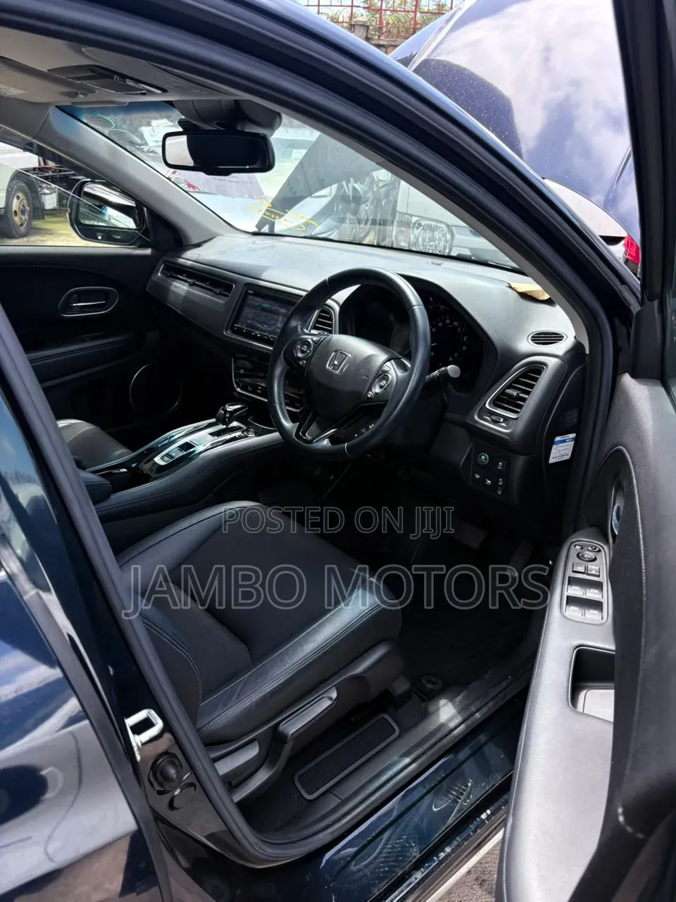 Honda Vezel 1.5 Hybrid 2WD 2020 Black