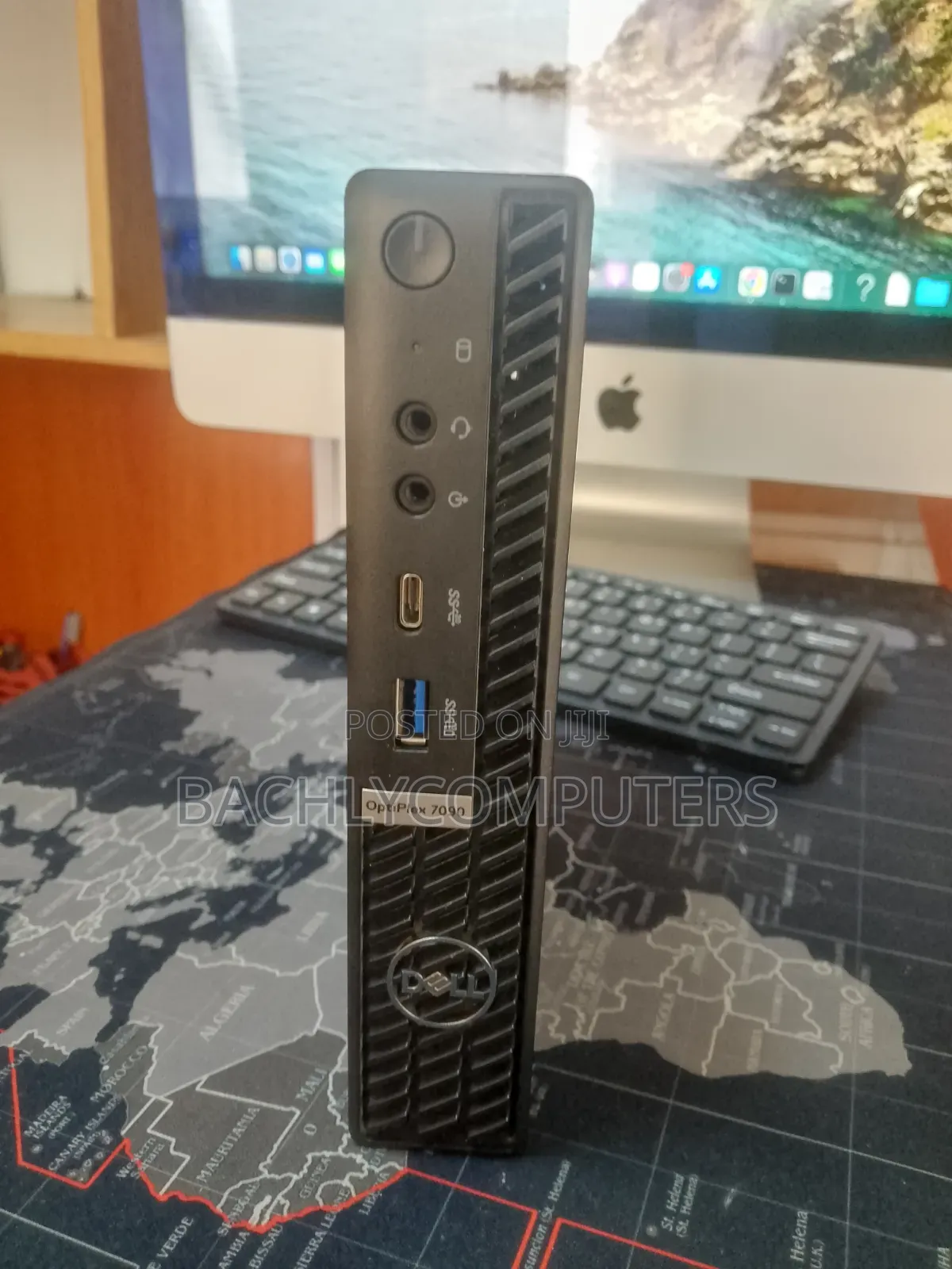 Desktop Computer Dell Optiplex 7090 8GB Intel Core i7 SSD 256GB