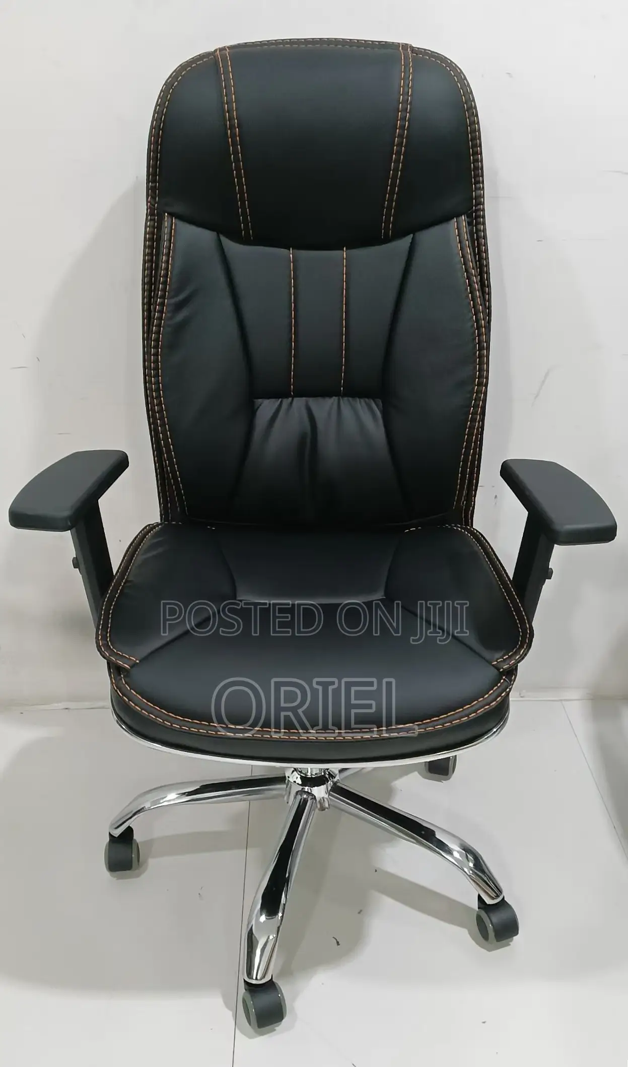 Office Chair : High Back Black Leather Chair