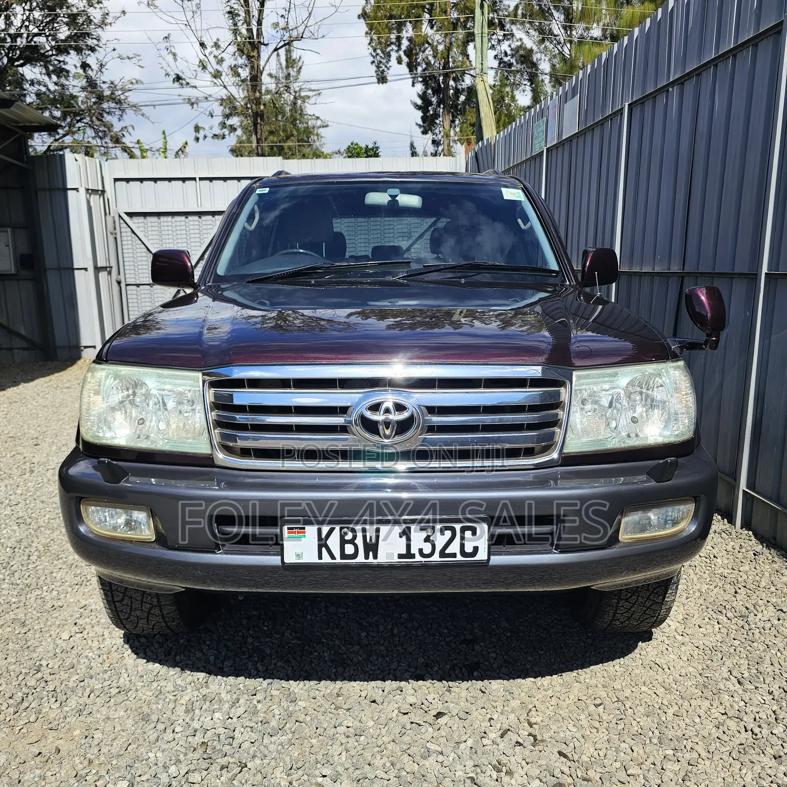 Toyota Land Cruiser 100 4.7 Executive 2006 Red