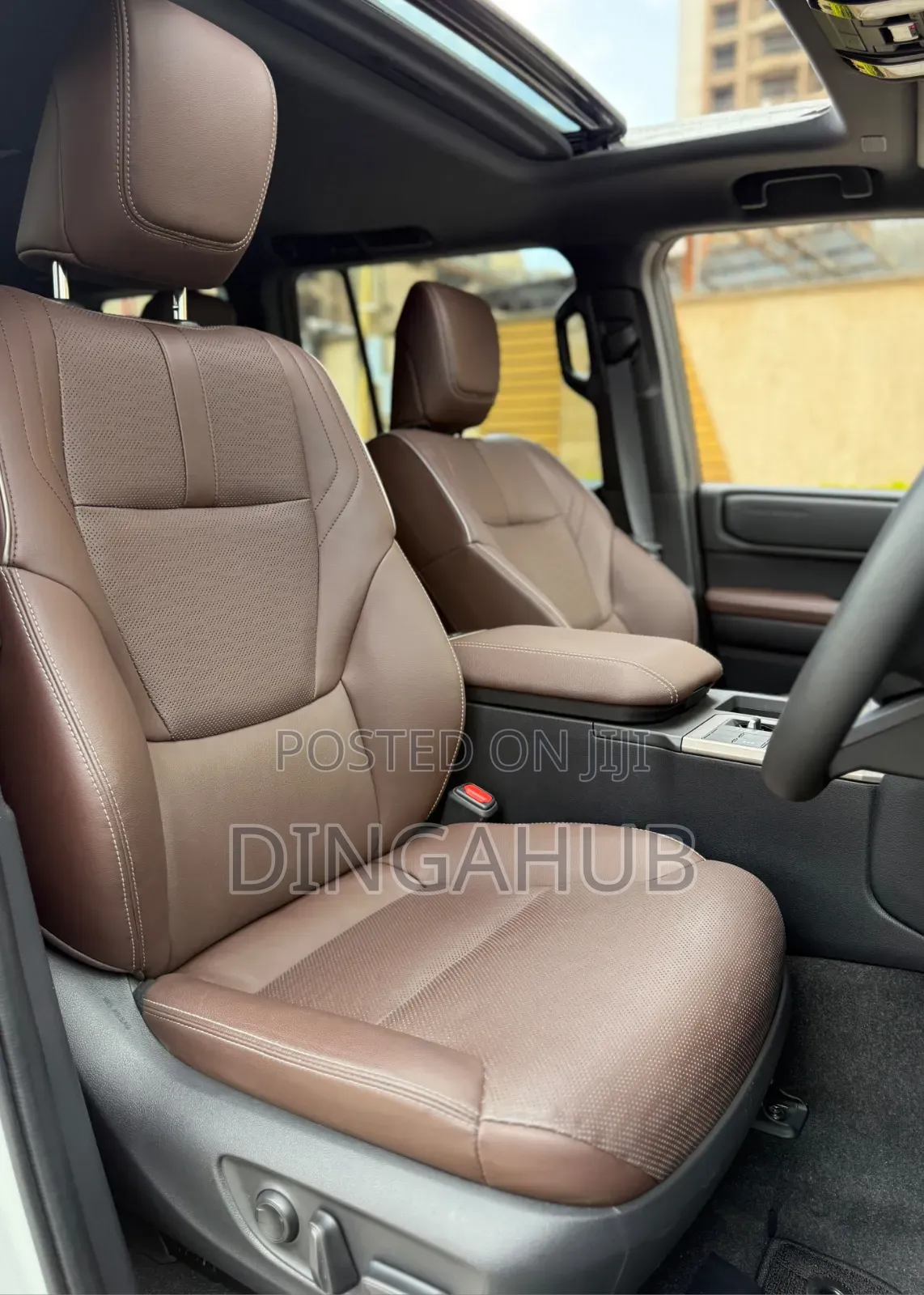 Toyota Land Cruiser Prado 2024 White