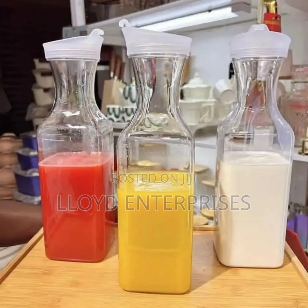 *Multi-Purpose Carafe Clear Pitcher Bottle