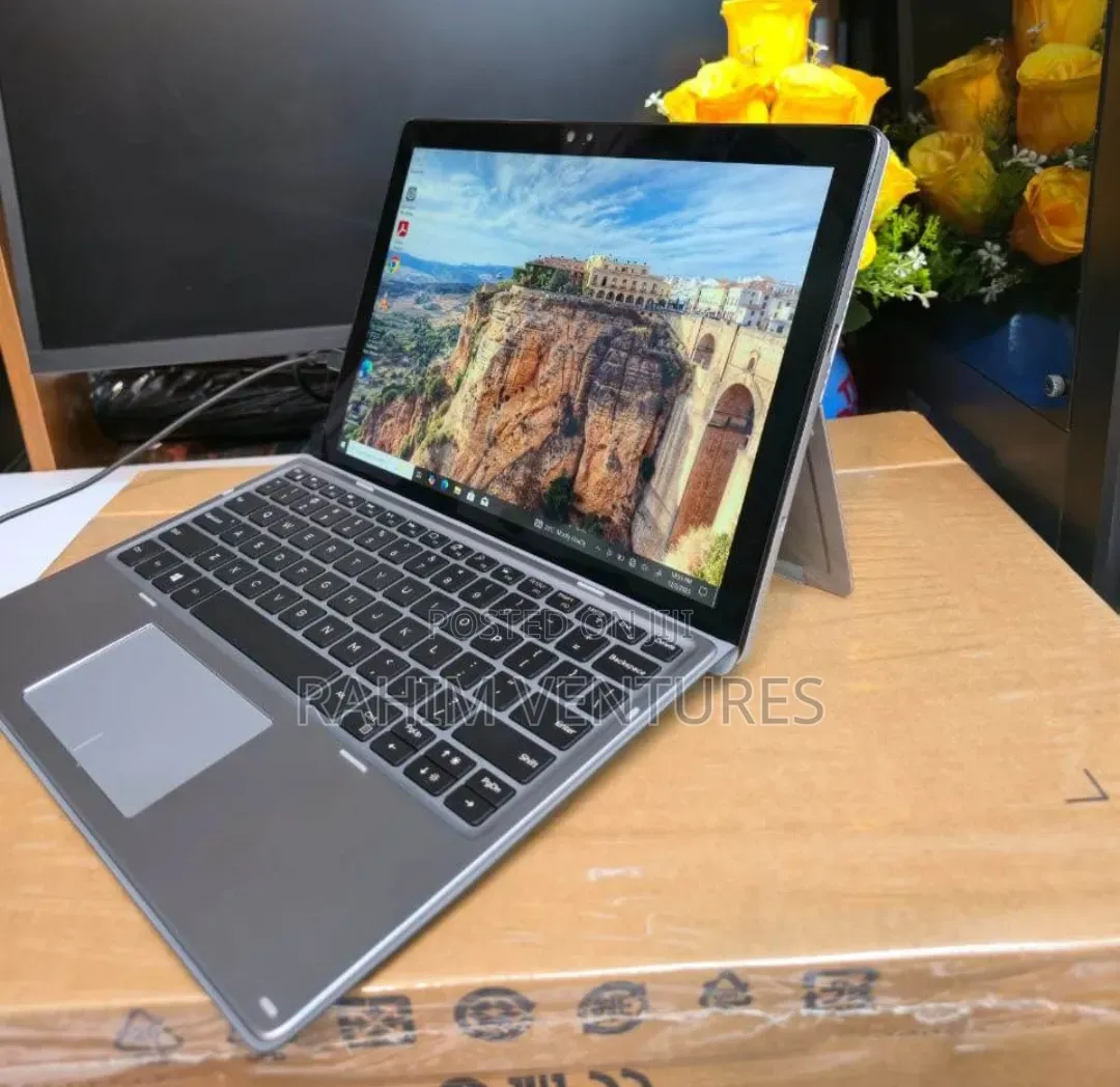 Laptop Dell Latitude 7210 2-in-1 8GB Intel Core i5 SSD 256GB