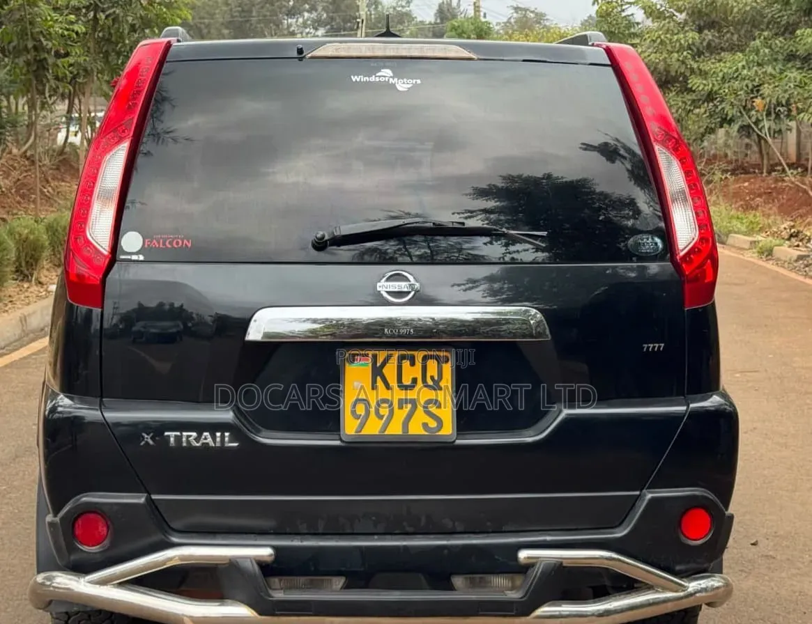 Nissan X-Trail 2012 Black