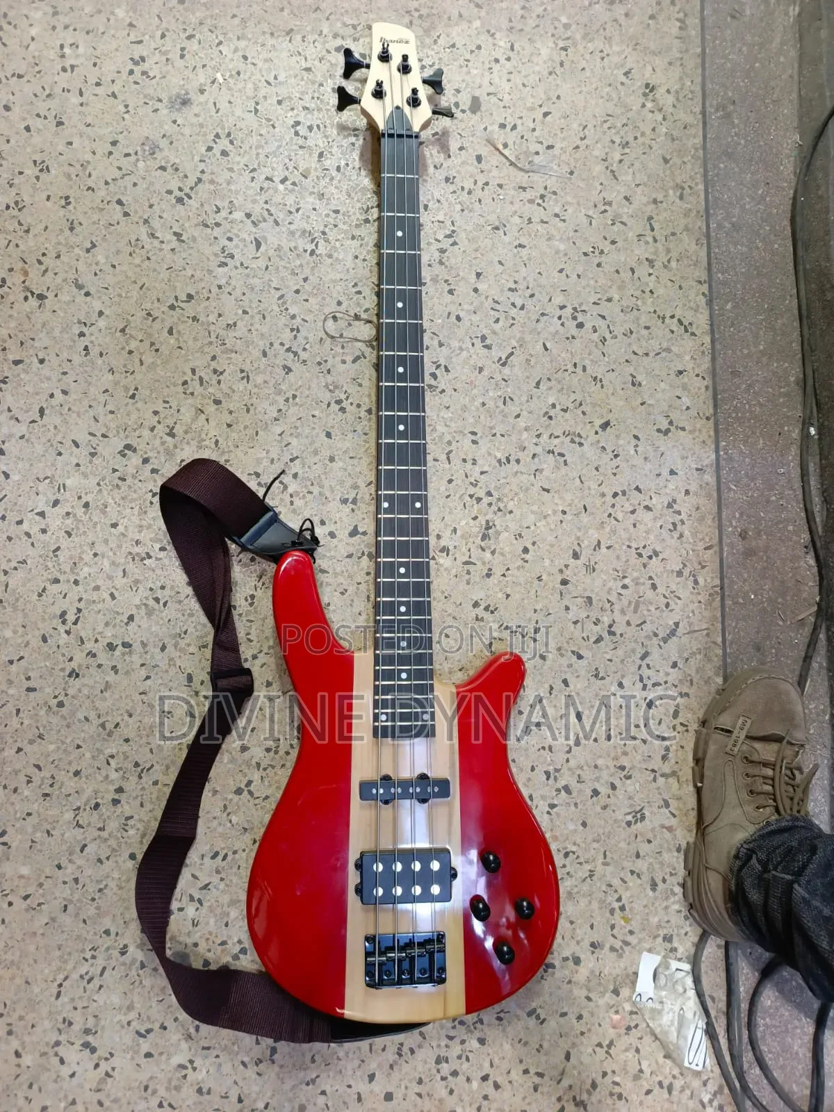 Bass Guitar 4srings
