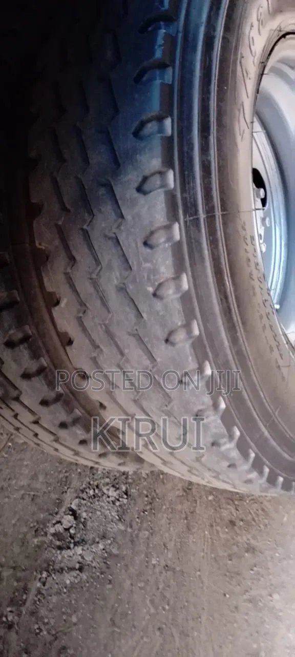 Mitsubishi Fuso 4D35 2005 Blue