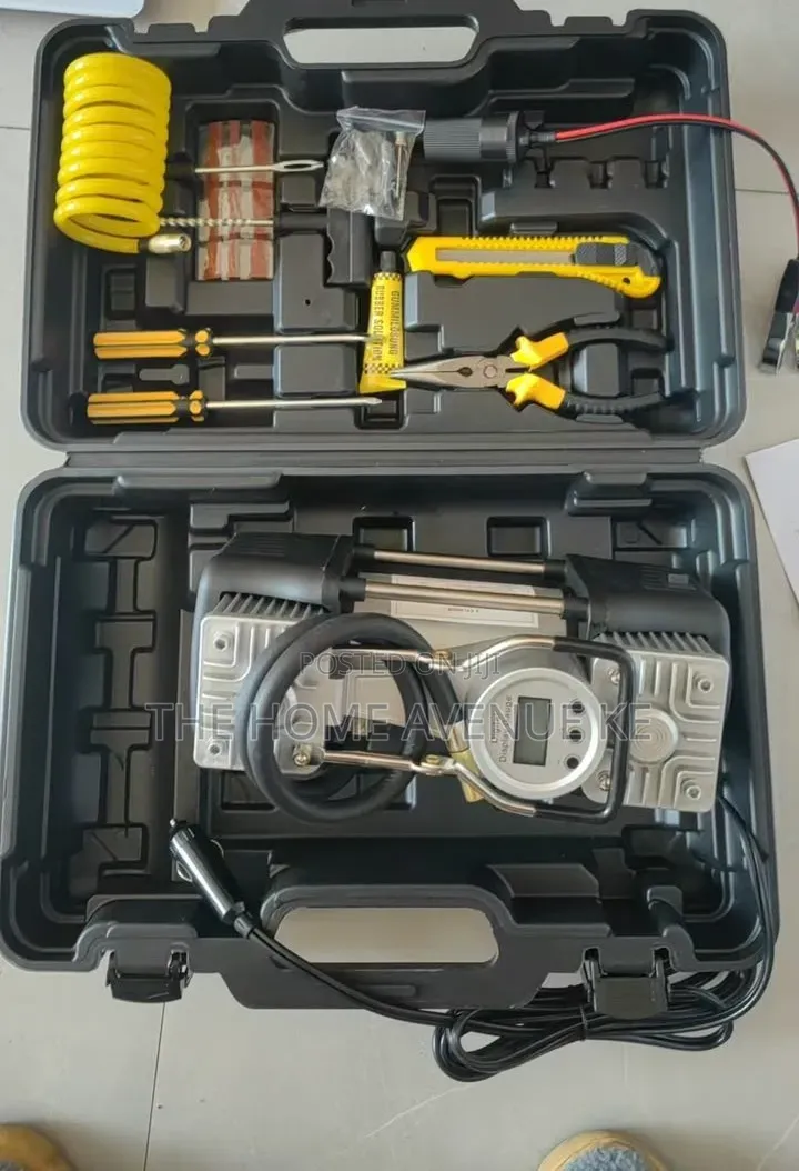 Portable (Digital Gauge)2-Cylinder Portable Air Compressor