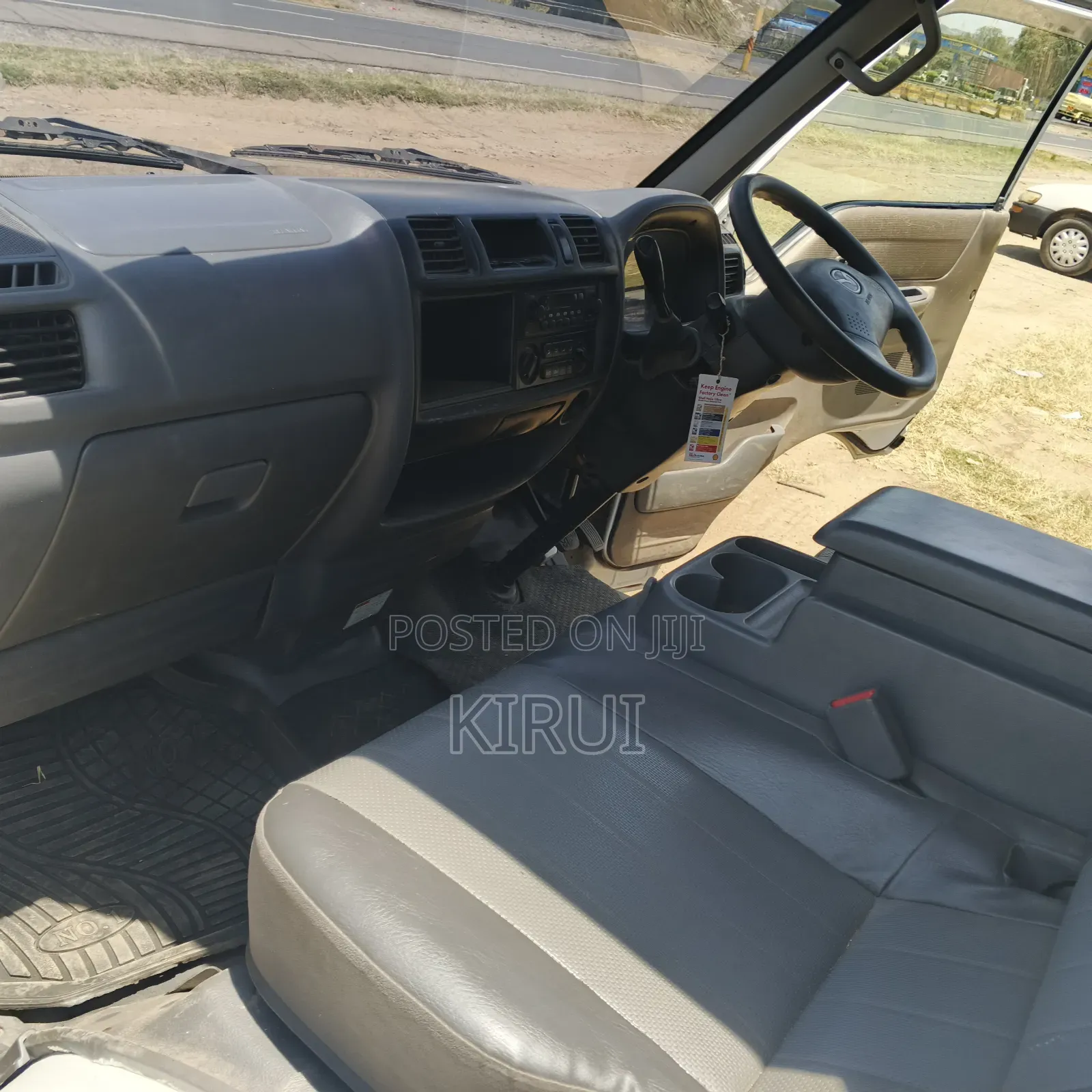 Mazda Bongo 2013 White