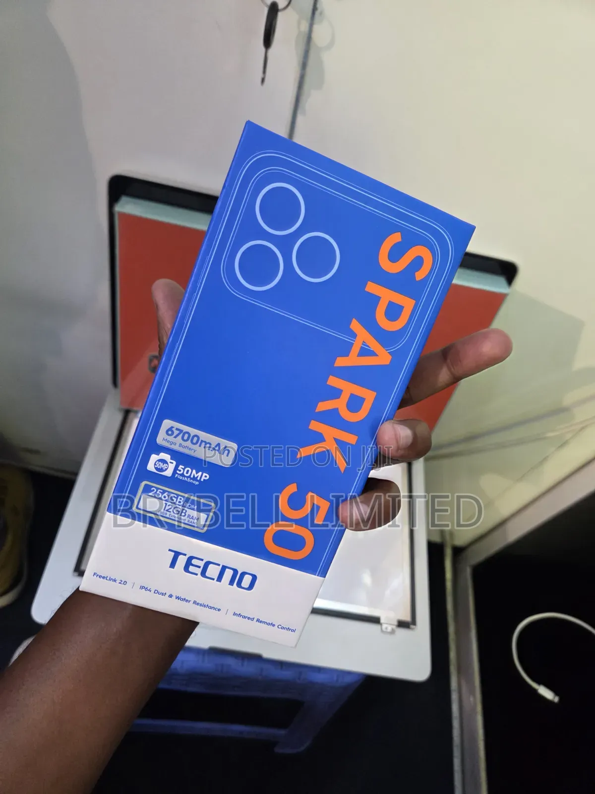 New Tecno Spark 50 128 GB Blue