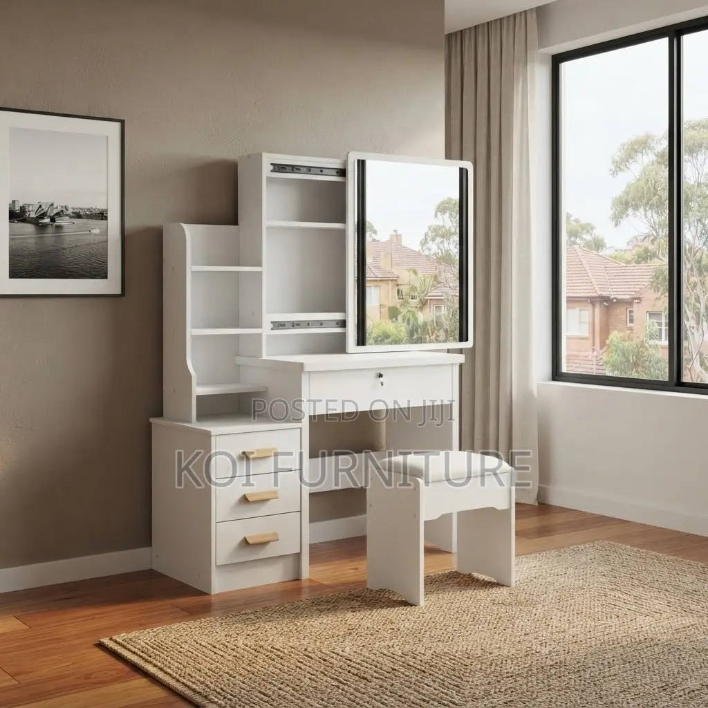 Dressers; Dressing Room Vanity Set With Make Up Drawer