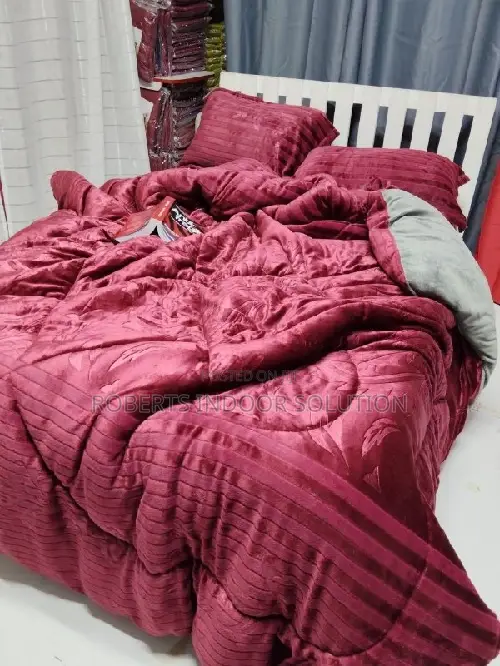 Elegant Sheen Duvet Set