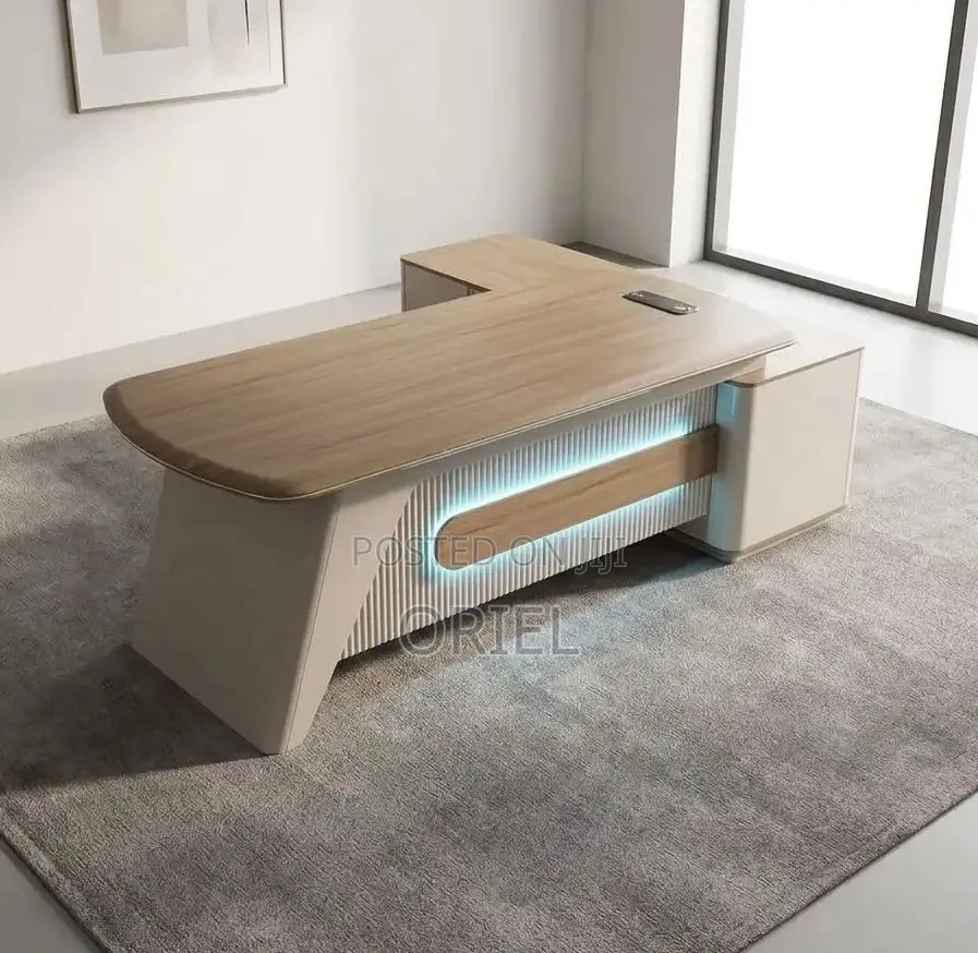 Imported Modern 1800mm Desk