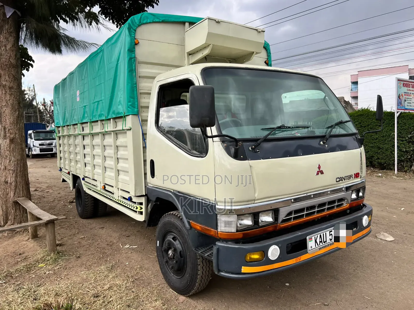 Mitsubishi Canter HD Local