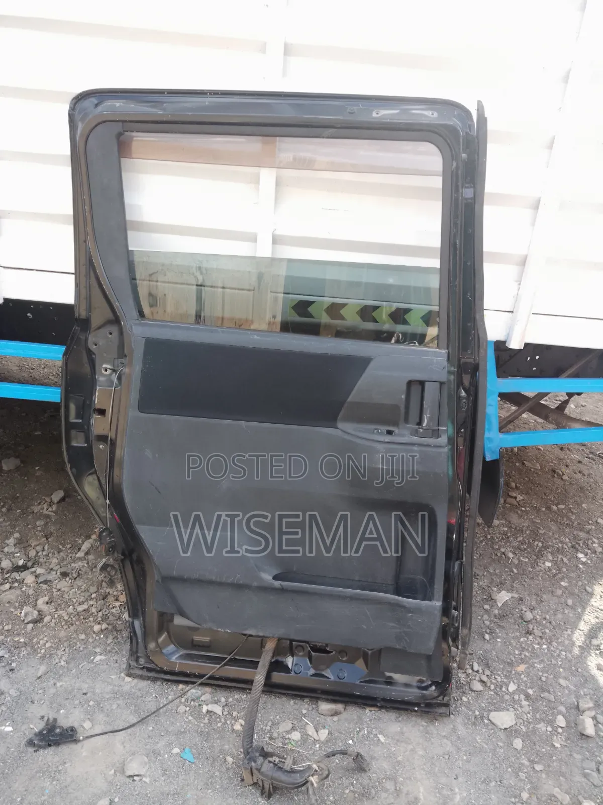 Toyota Voxy Sliding Door