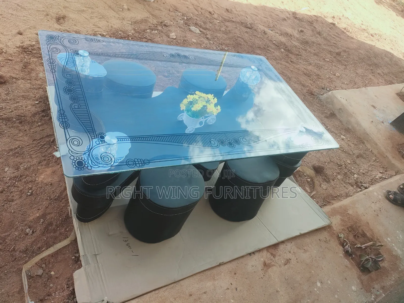 Puff Table Puff Table
