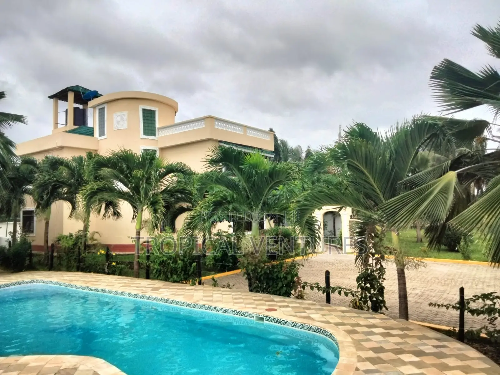 Furnished 5bdrm Villa in Palm Villas Diani for sale