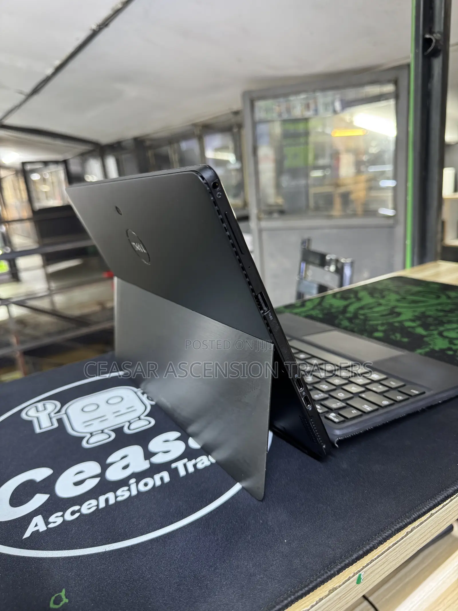 Laptop Dell Latitude 5290 2-in-1 8GB Intel Core i5 SSD 256GB