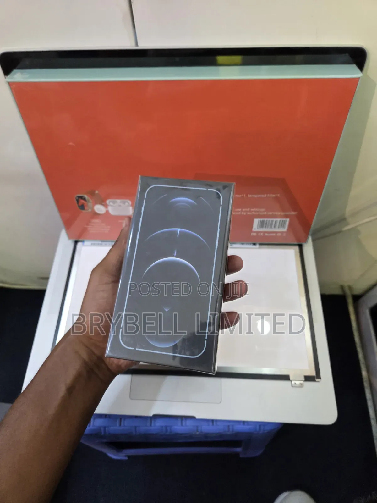 New Apple iPhone 12 128 GB Blue