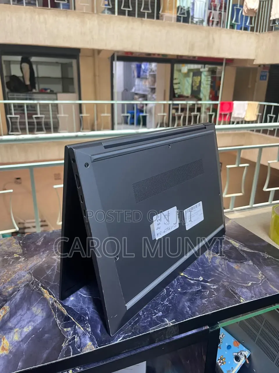 New Laptop HP ZBook Firefly 14 G7 8GB Intel Core i5 SSD 256GB