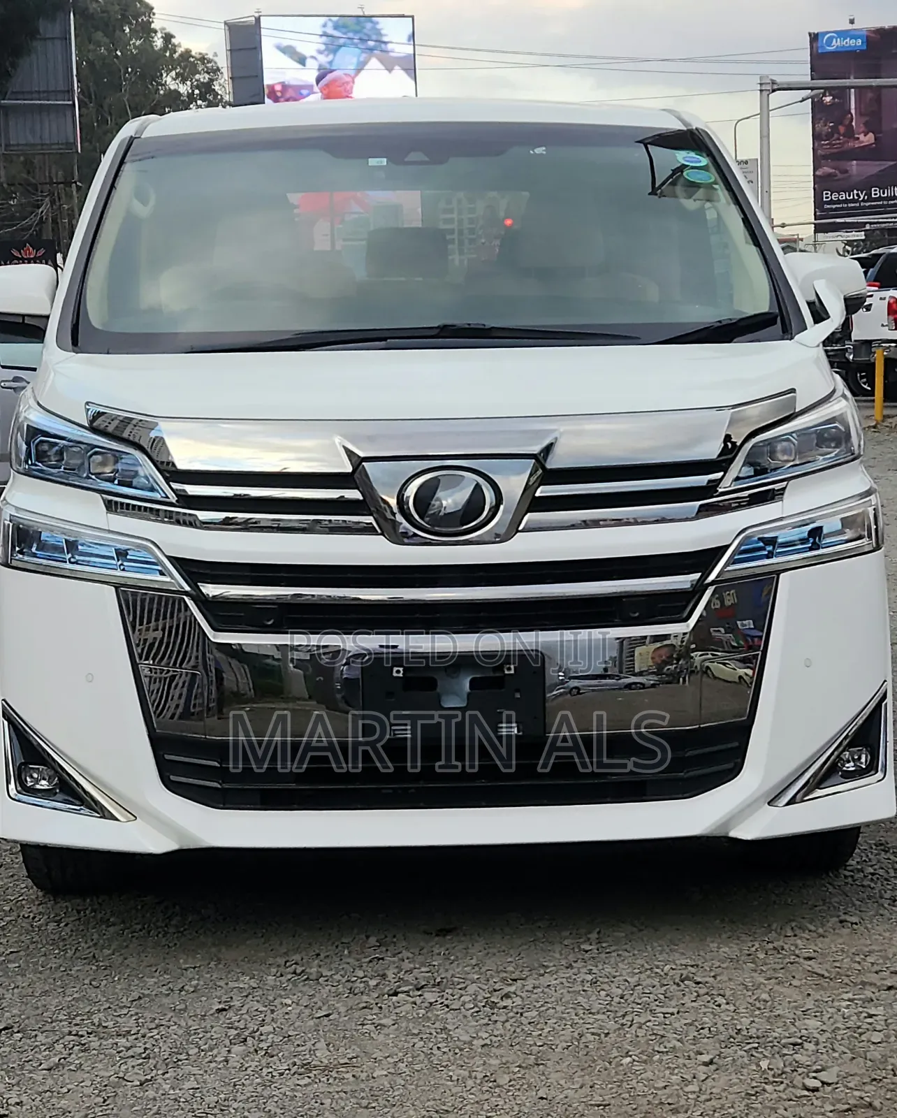 Toyota Vellfire 2.5 Z 2019 White