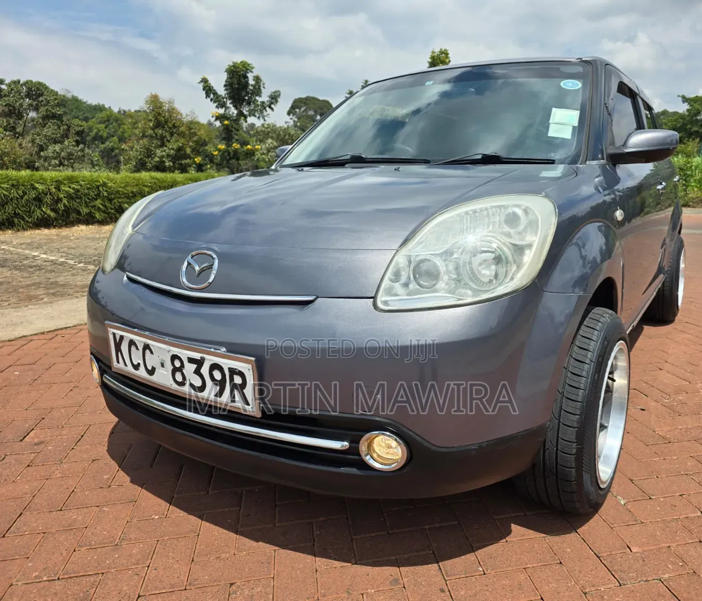 Mazda Verisa 2008 Gray