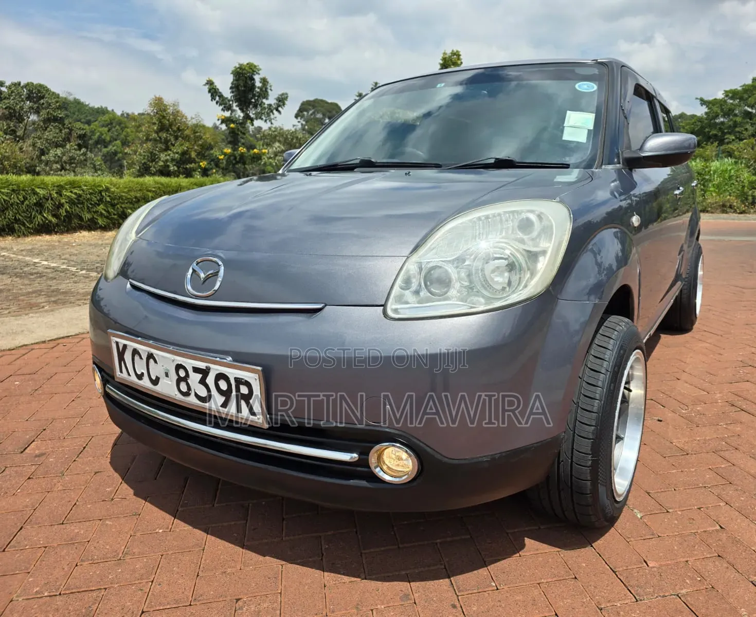 Mazda Verisa 2008 Gray