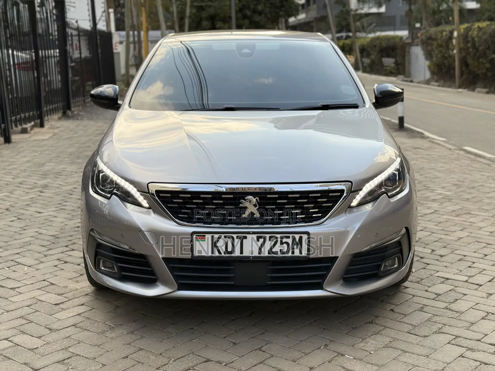 Peugeot 308 2018 Gray