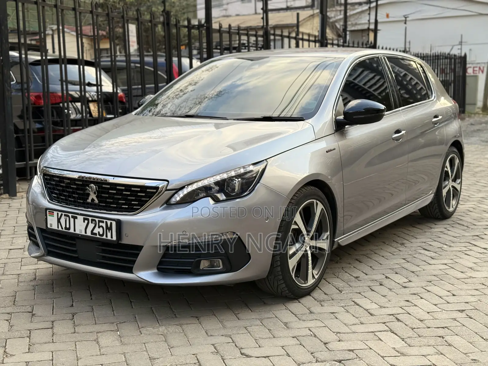 Peugeot 308 2018 Gray