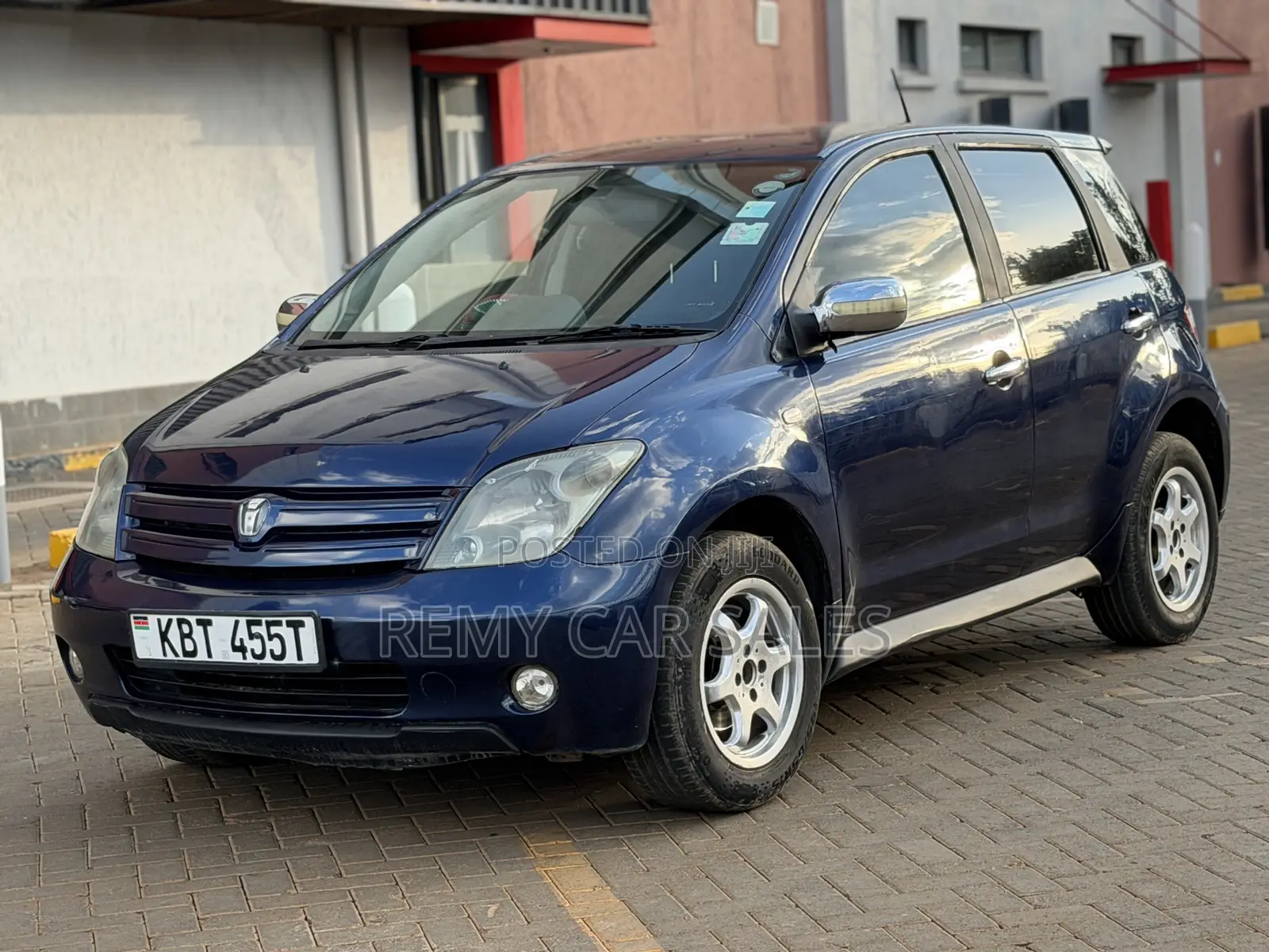 Toyota IST 2005 Blue