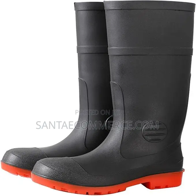 Black Heavy-Duty PVC Safety Gumboot