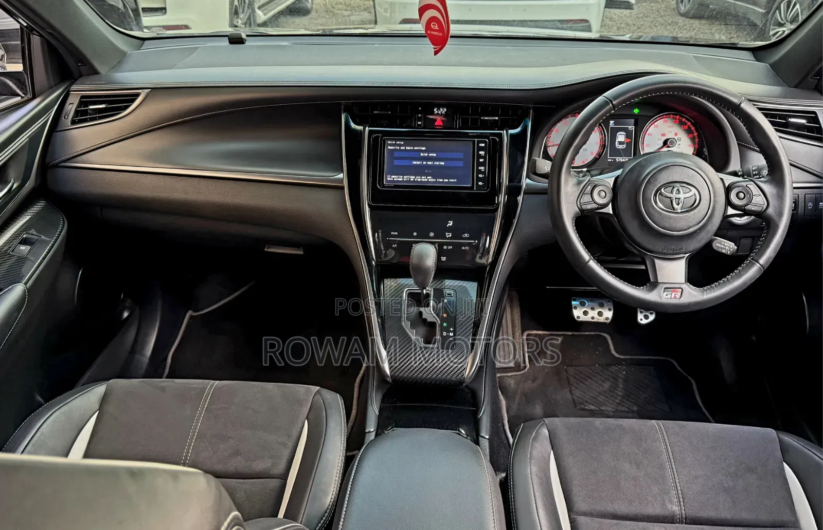 Toyota Harrier 2019 Black