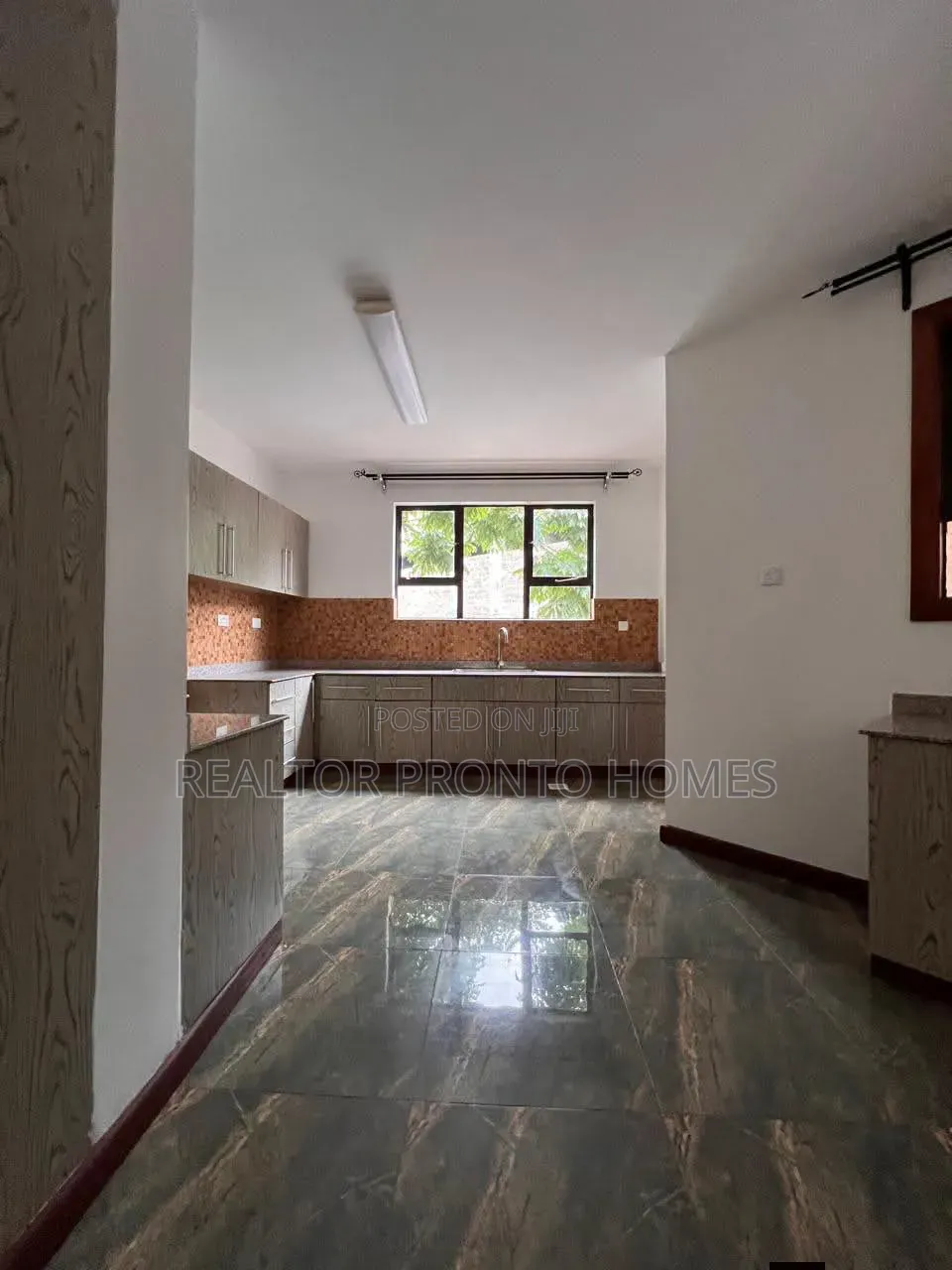 3bdrm Apartment in Kileleshwa for rent