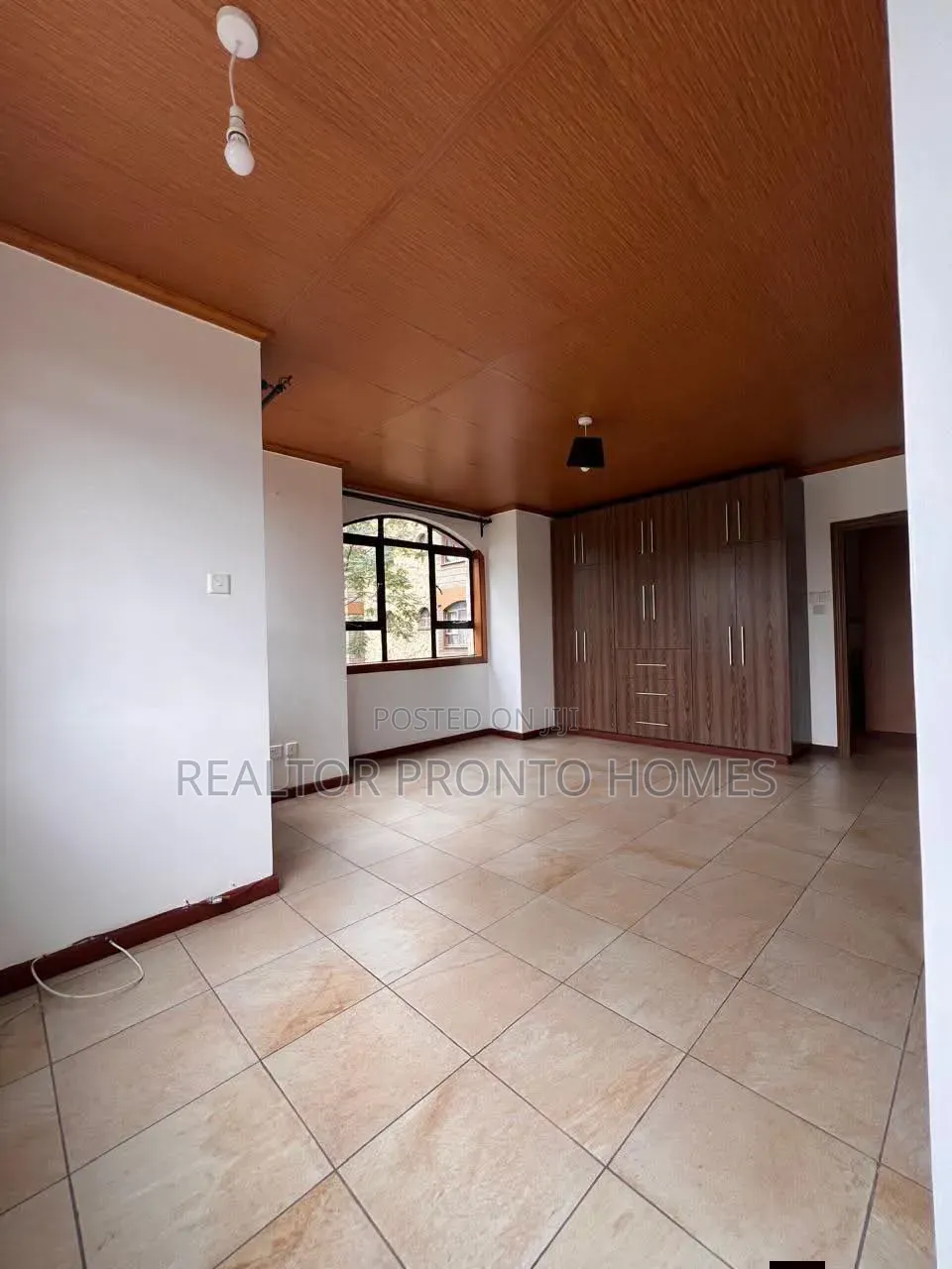 3bdrm Apartment in Kileleshwa for rent