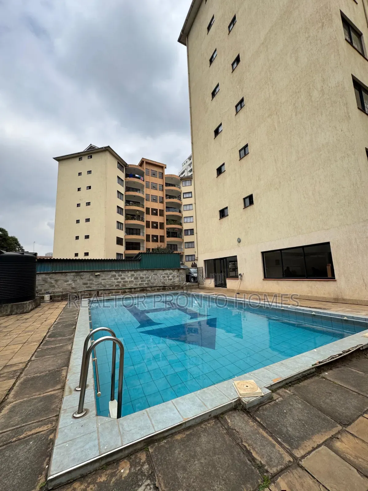 3bdrm Apartment in Riverside Drive for rent