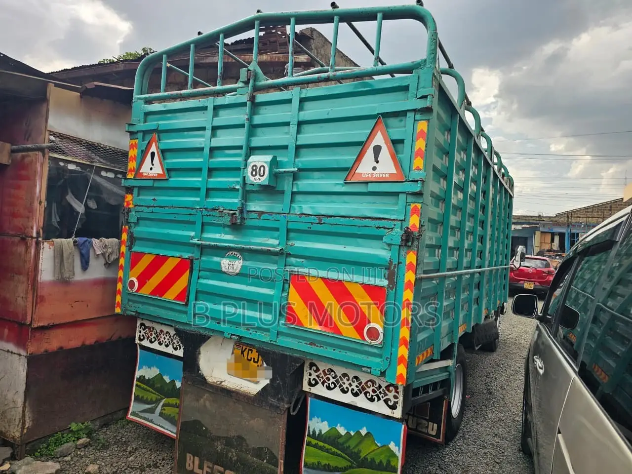Isuzu NPR for Sale