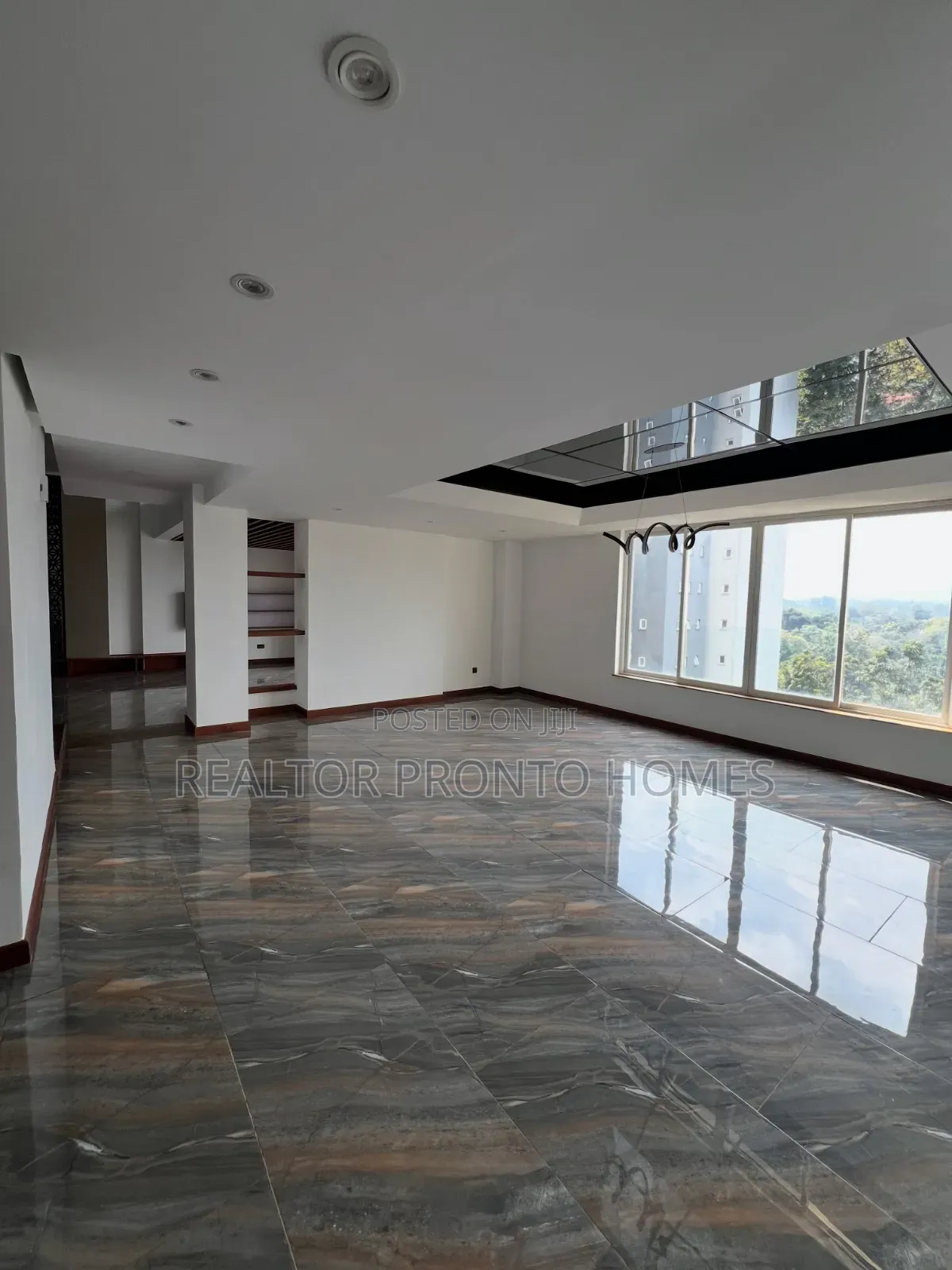 5bdrm Penthouse in Westlands, Spring Valley for rent