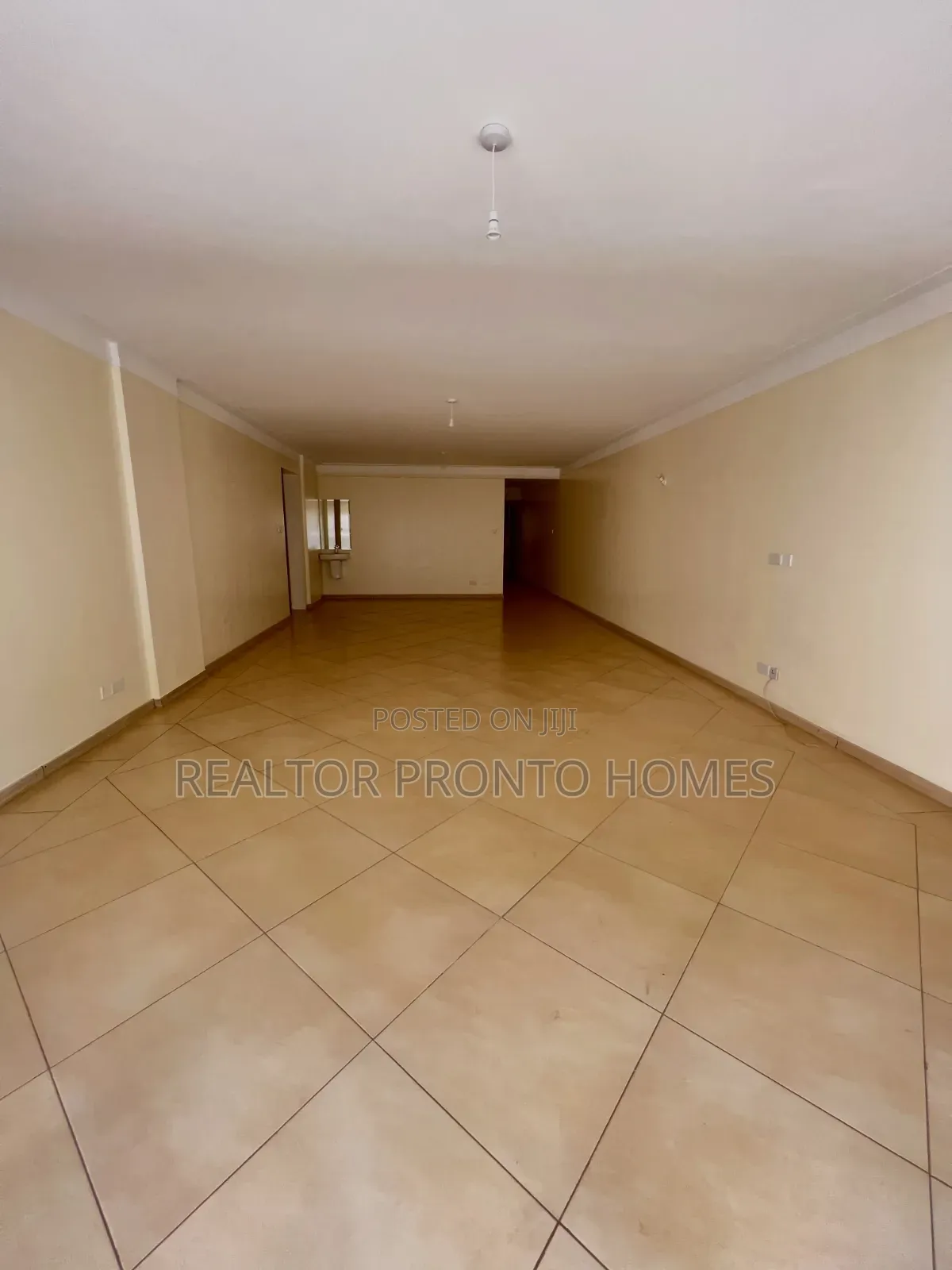 3bdrm Apartment in Westlands, Raphta Road Area for rent
