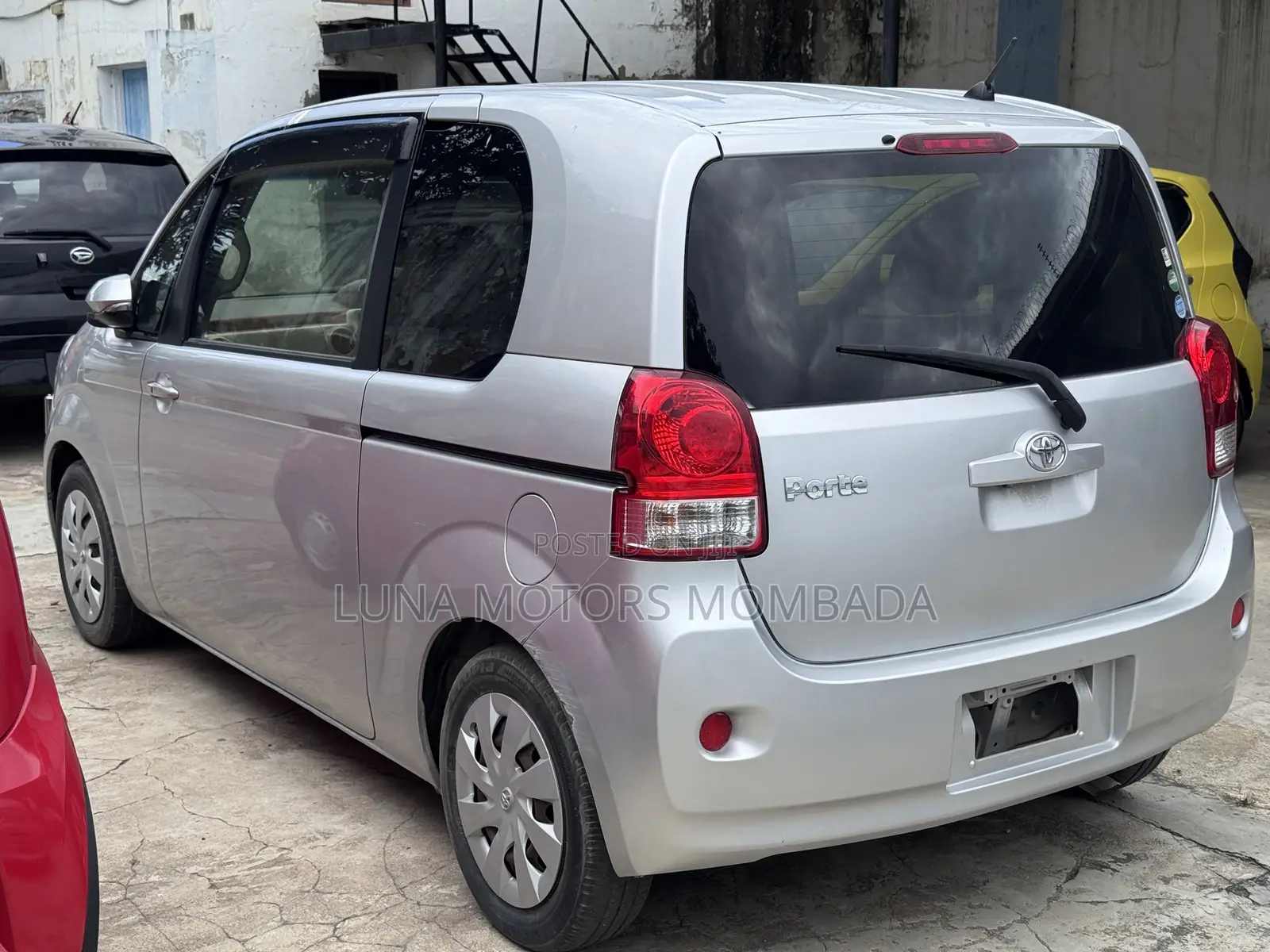 Toyota Porte 2019 Silver
