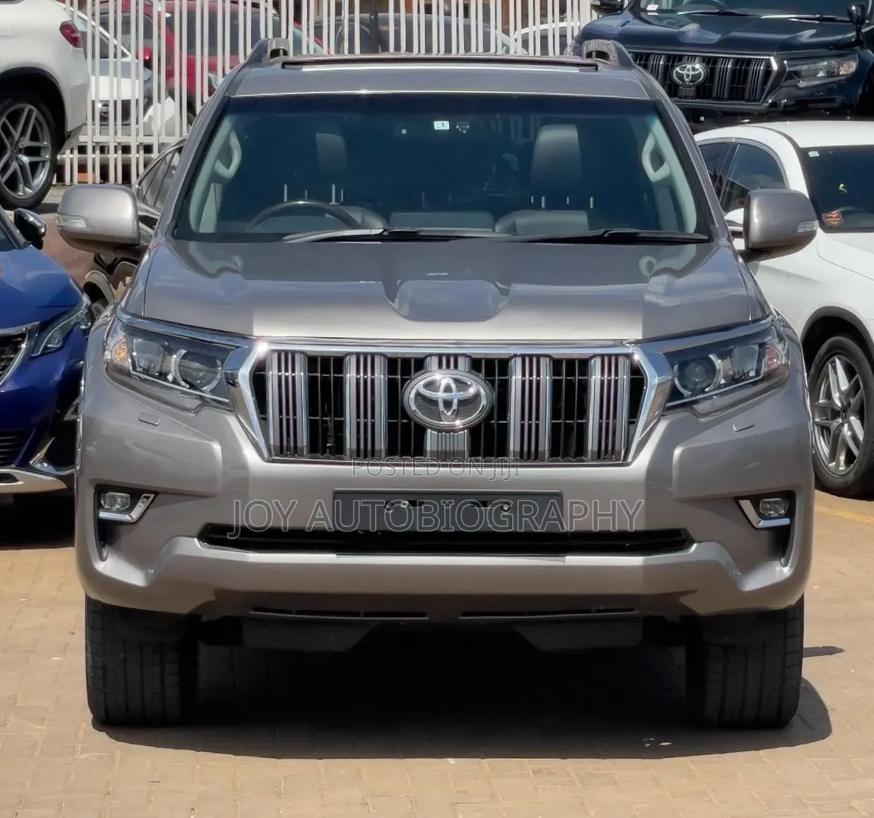 Toyota Land Cruiser Prado 2017 Silver
