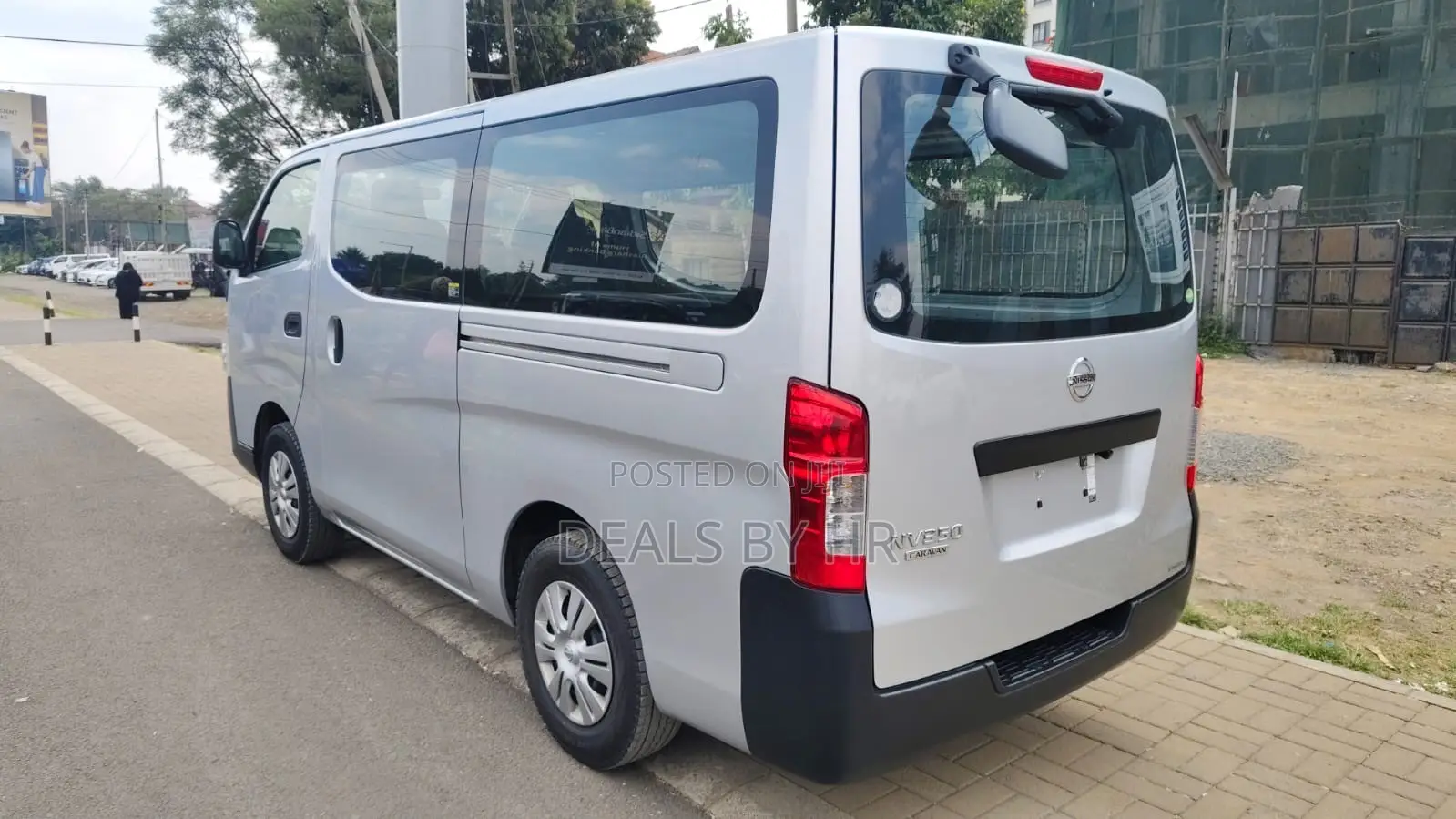 Nissan NV350 2019 Silver