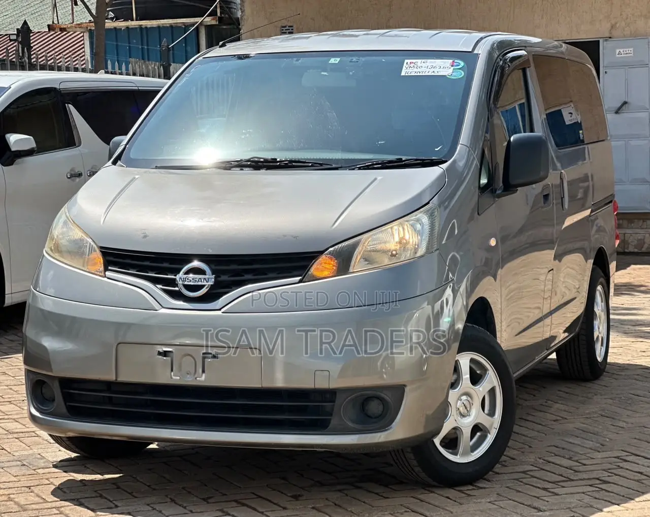 Nissan NV350 2019 Gray