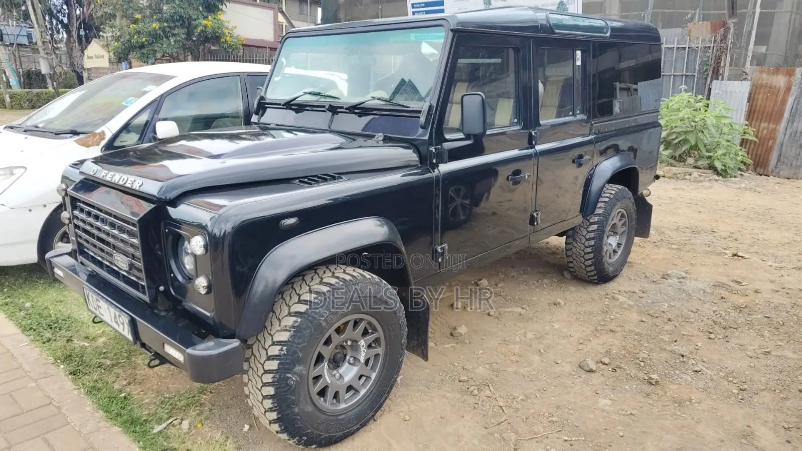 Land Rover Defender Puma 110 2.4 TD 2010 Black
