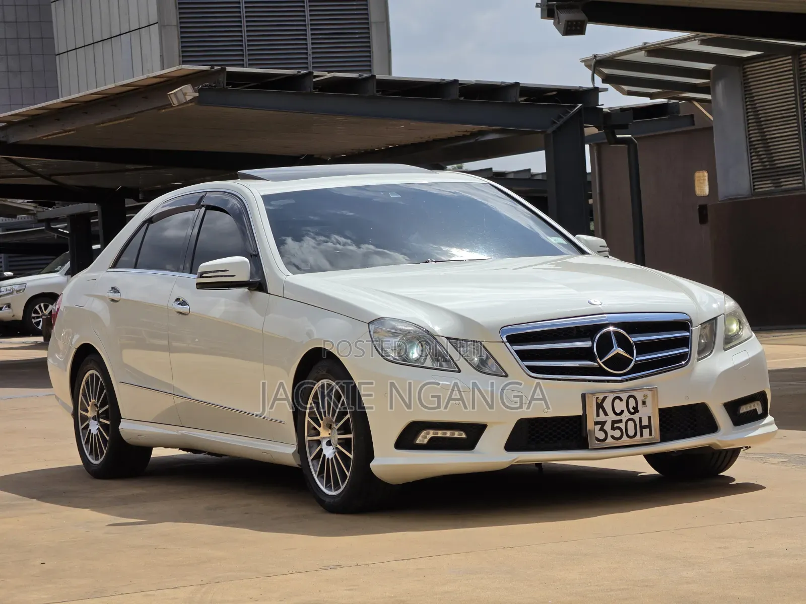 Mercedes-Benz E350 2011 White