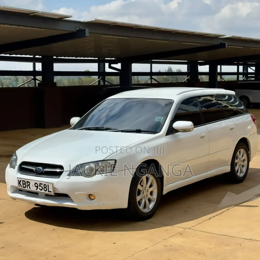 Subaru Legacy 2005 White