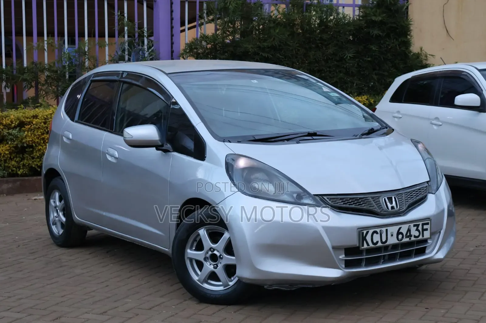 Honda Fit 2012 Silver