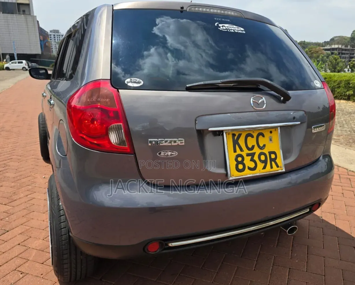Mazda Verisa 2008 Gray